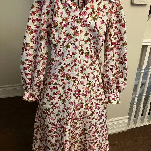 Vintage Floral Dress - Picture 4 of 6